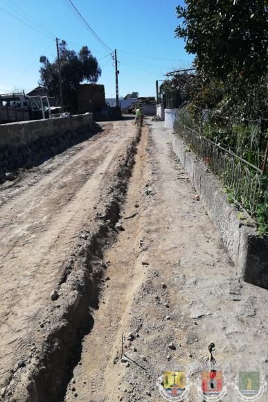 Ligação da rede de abastecimento de água na Rua dos Moinhos  